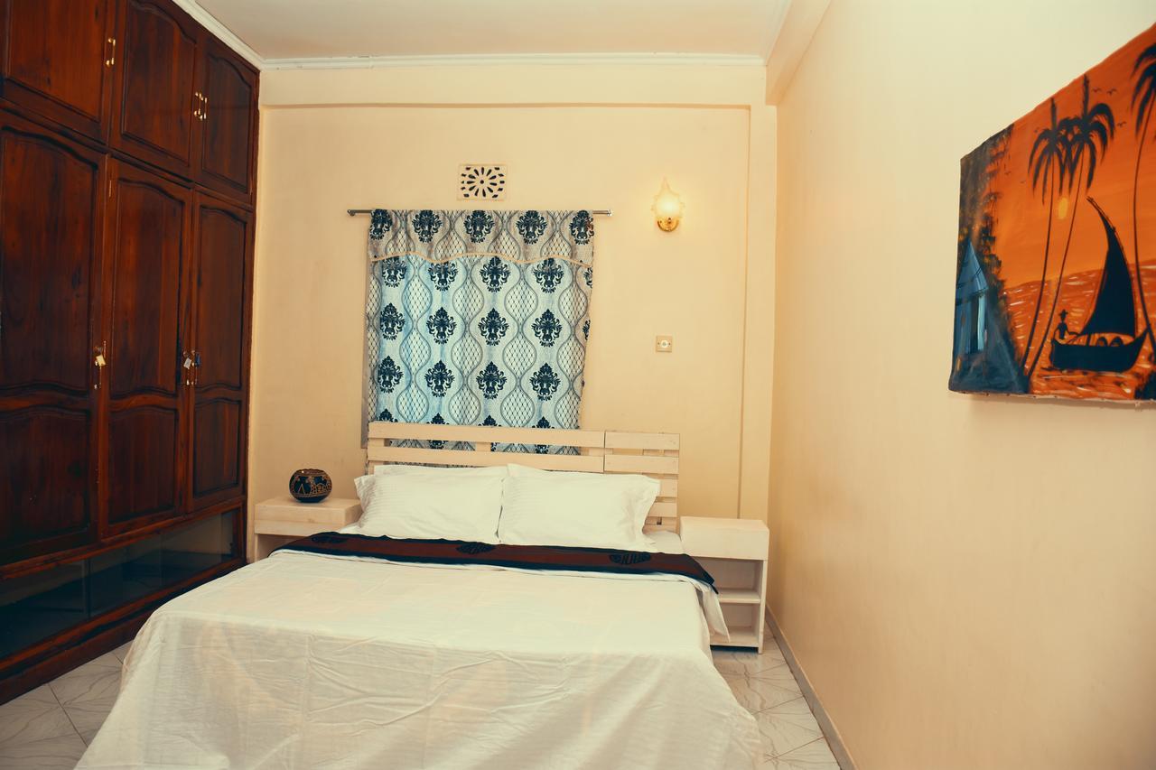 Wakawaka Hostel Arusha Esterno foto